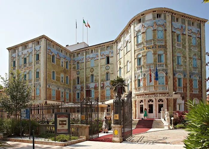 Ausonia Hungaria Wellness & LifestyleAlbergo